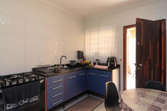 Cozinha de casa à venda com 4 quartos, 190m² em Jardim das Palmas, São Paulo