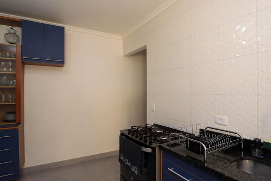Casa à venda com 4 quartos, 190m² em Jardim das Palmas, São Paulo