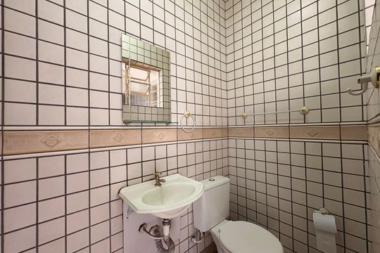 Banheiro de serviço de casa à venda com 3 quartos, 140m² em Jardim, Santo André