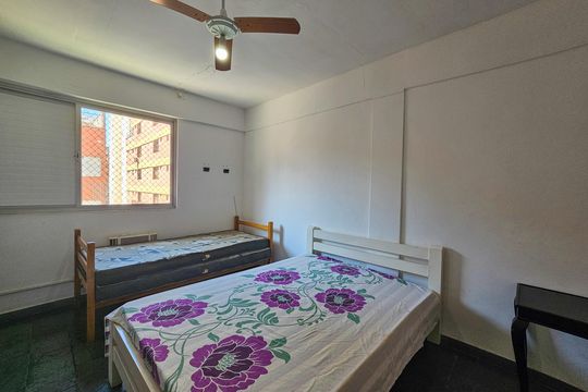 Apartamento para alugar com 2 quartos, 89m² em Jardim Las Palmas, Guarujá