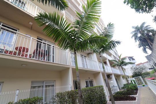 Fachada do bloco de apartamento para alugar com 1 quarto, 32m² em Jardim Prudência, São Paulo