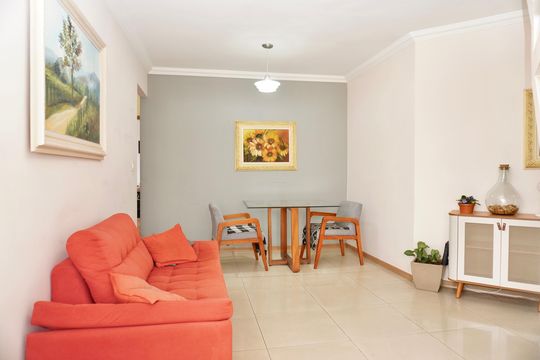 Apartamento à venda com 3 quartos, 110m² em Fernão Dias, Belo Horizonte