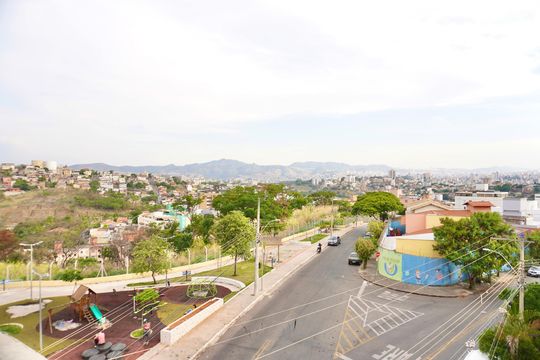 Vista de apartamento à venda com 3 quartos, 110m² em Fernão Dias, Belo Horizonte