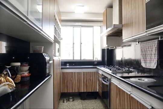 Cozinha  de apartamento à venda com 3 quartos, 169m² em Sagrada Família, Belo Horizonte