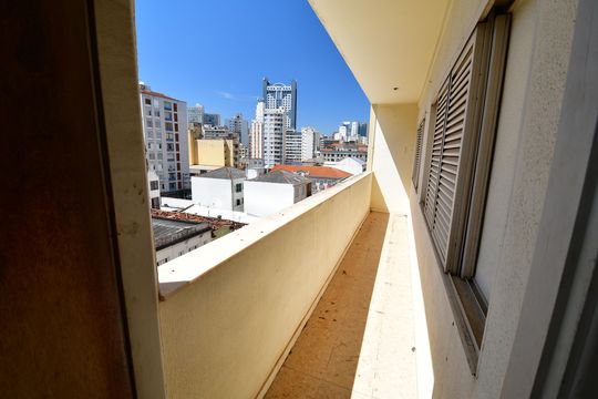 Varanda de apartamento à venda com 2 quartos, 115m² em Centro, Campinas