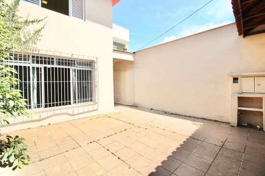 Garagem de casa à venda com 3 quartos, 170m² em Vila Sao Francisco, São Paulo