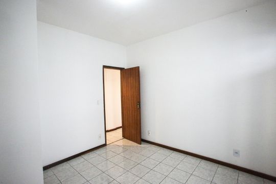 Suíte de apartamento para alugar com 2 quartos, 108m² em Taquara, Rio de Janeiro