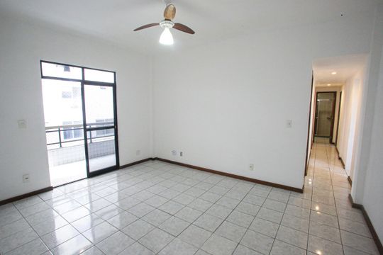 Apartamento para alugar com 2 quartos, 108m² em Taquara, Rio de Janeiro