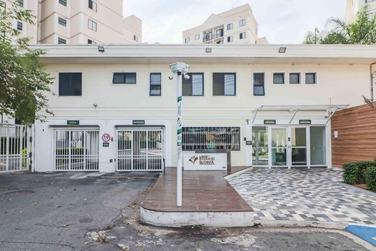Fachada de apartamento para alugar com 3 quartos, 63m² em Vila Sonia, São Paulo
