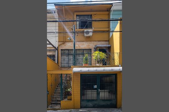 Fachada de casa à venda com 3 quartos, 130m² em Perdizes, São Paulo