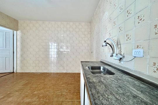 Cozinha de casa para alugar com 1 quarto, 55m² em Vila do Encontro, São Paulo