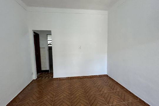 Sala de casa para alugar com 2 quartos, 67m² em Cascadura, Rio de Janeiro