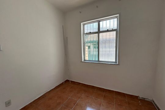 Quarto 1 de casa para alugar com 2 quartos, 67m² em Cascadura, Rio de Janeiro
