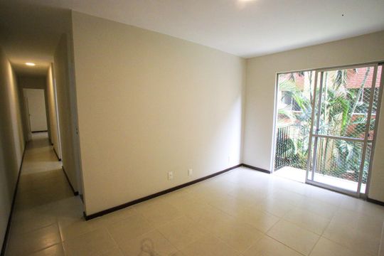 Sala de apartamento à venda com 2 quartos, 59m² em Jacarepaguá, Rio de Janeiro