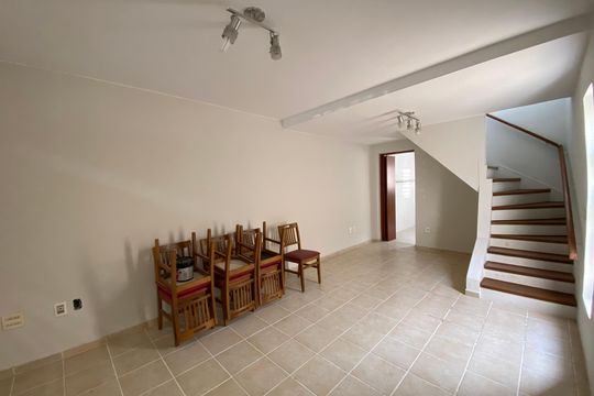 Casa para alugar com 3 quartos, 100m² em Jardim Trussardi, São Paulo
