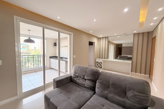 Sala de apartamento à venda com 2 quartos, 87m² em Jardim Trevo, Jundiaí