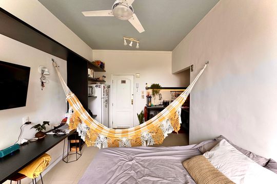 Kitnet/Studio à venda com 1 quarto, 26m² em Laranjeiras, Rio de Janeiro