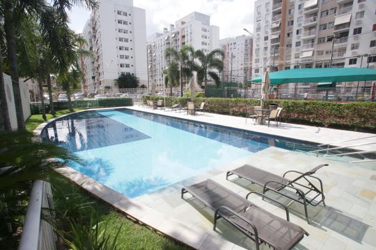 Área comum - Piscina de apartamento à venda com 2 quartos, 55m² em Anil, Rio de Janeiro