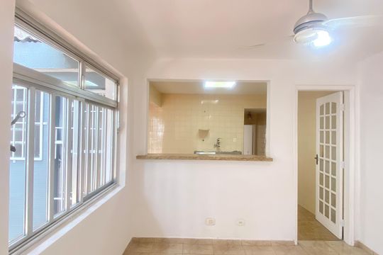 Casa para alugar com 3 quartos, 106m² em Bussocaba, Osasco