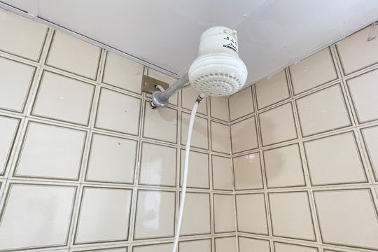 Banheiro de apartamento para alugar com 2 quartos, 58m² em Cidade São Francisco , São Paulo
