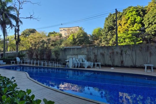 Área externa de apartamento à venda com 2 quartos, 57m² em Jacarepaguá, Rio de Janeiro