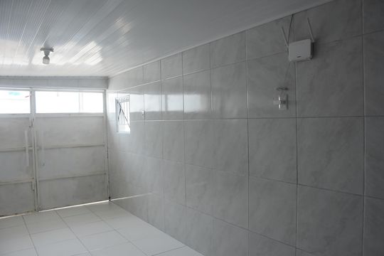 Casa para alugar com 2 quartos, 200m² em Vila Anair, Cachoeirinha