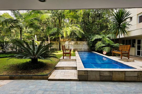 Hall de entrada de apartamento à venda com 1 quarto, 60m² em Panamby, São Paulo