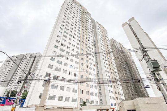Fachada  de apartamento para alugar com 2 quartos, 33m² em Vila Silvia, São Paulo