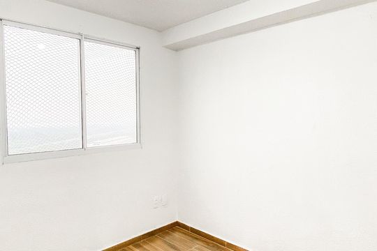 Quarto 2 de apartamento para alugar com 2 quartos, 33m² em Vila Silvia, São Paulo