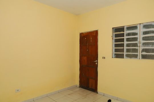 Casa para alugar com 1 quarto, 55m² em Guaianases, São Paulo