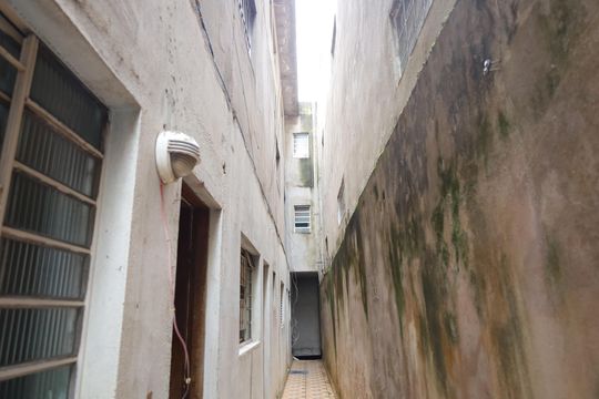 Área externa de casa para alugar com 1 quarto, 55m² em Guaianases, São Paulo