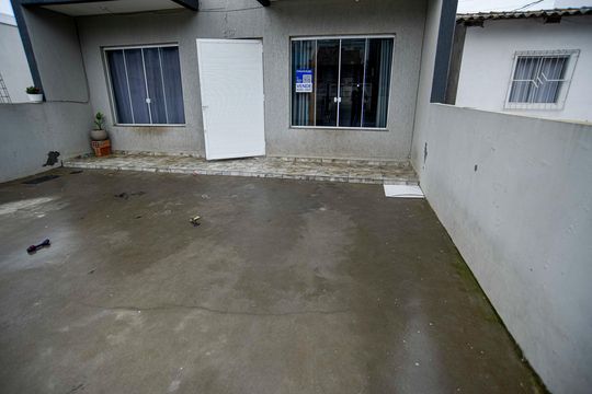 Garagem de apartamento para alugar com 1 quarto, 50m² em Jardim Algarve, Alvorada