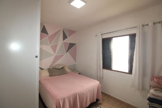 Suíte de casa para alugar com 3 quartos, 255m² em Vila Roque, São Paulo