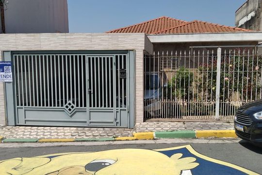 Fachada de casa para alugar com 3 quartos, 255m² em Vila Roque, São Paulo