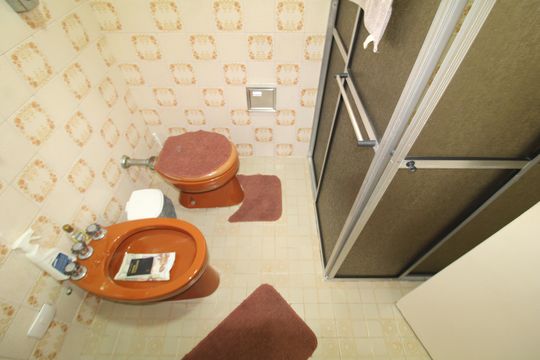Banheiro Social de casa para alugar com 3 quartos, 255m² em Vila Roque, São Paulo