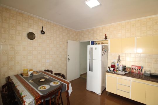 Cozinha de casa para alugar com 3 quartos, 255m² em Vila Roque, São Paulo