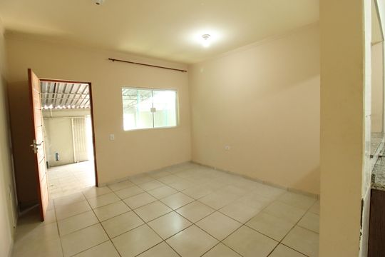 Sala de casa para alugar com 3 quartos, 90m² em Jardim Santa Cecilia, Sorocaba