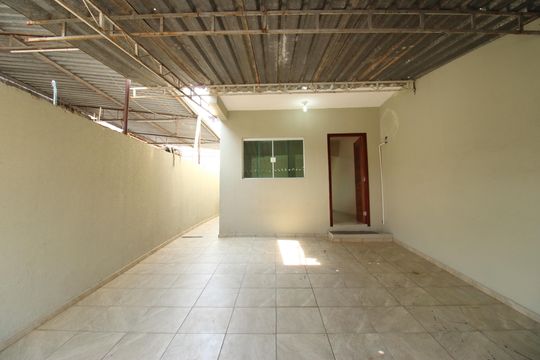 Garagem de casa para alugar com 3 quartos, 90m² em Jardim Santa Cecilia, Sorocaba
