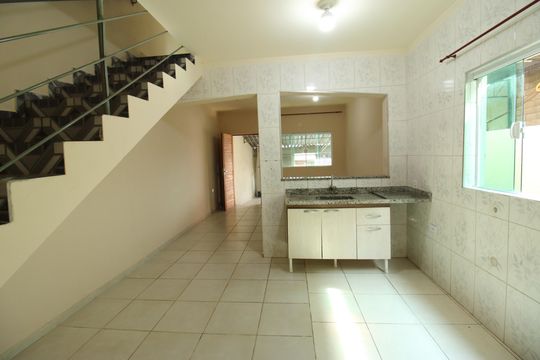 Cozinha de casa para alugar com 3 quartos, 90m² em Jardim Santa Cecilia, Sorocaba