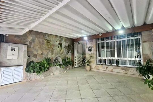 Casa à venda com 3 quartos, 172m² em Tremembé, São Paulo