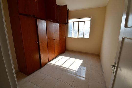 Quarto 2 de apartamento para alugar com 2 quartos, 80m² em Centro, Campinas