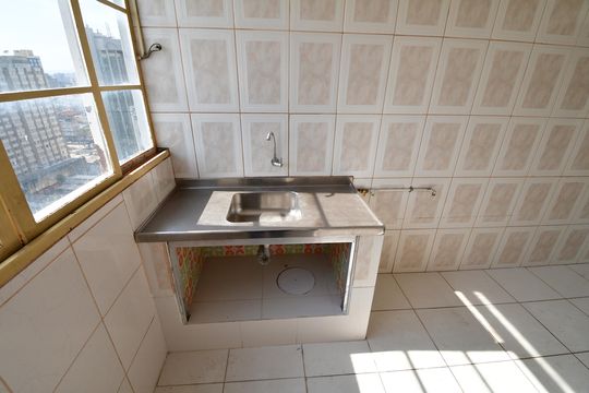 Cozinha de apartamento para alugar com 2 quartos, 80m² em Centro, Campinas