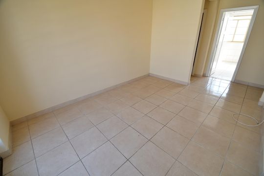 Sala de apartamento para alugar com 2 quartos, 80m² em Centro, Campinas