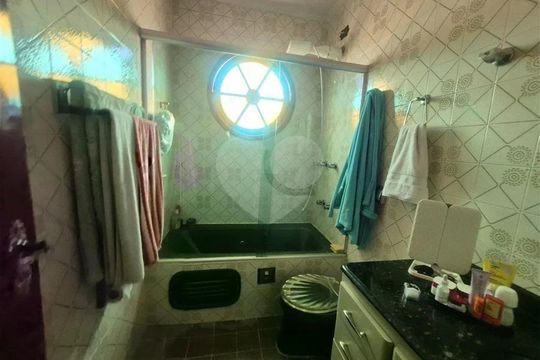 Casa à venda com 4 quartos, 379m² em Parque Mandaqui, São Paulo