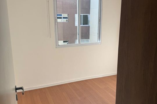 Quarto 1 de apartamento para alugar com 2 quartos, 43m² em Campo Grande, Rio de Janeiro