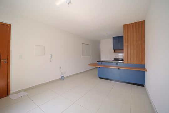 Sala de casa de condomínio à venda com 2 quartos, 60m² em Parque Boturussu, São Paulo