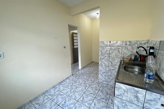 Cozinha de casa para alugar com 2 quartos, 56m² em Osvaldo Cruz, Rio de Janeiro