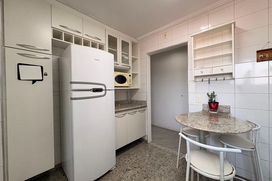 Cozinha de apartamento para alugar com 3 quartos, 75m² em Vila Gilda, Santo André
