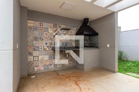 Apartamento para alugar com 2 quartos, 34m² em Vila das Belezas, São Paulo