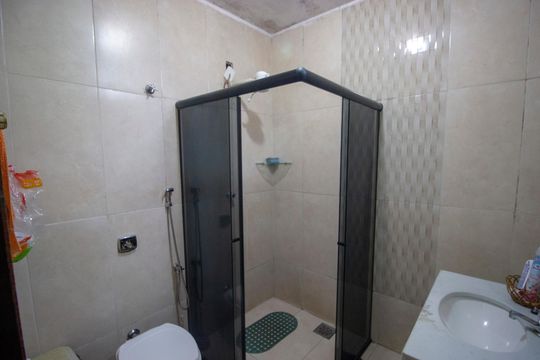 Casa à venda com 4 quartos, 172m² em Qe 34, Brasília